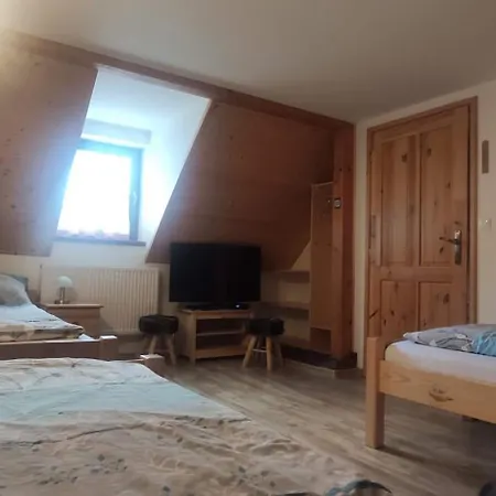 Drevenica Ludmila Pod Hatami *