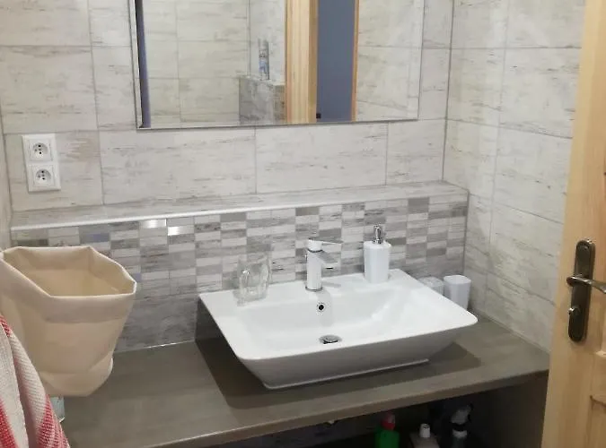 Drevenica Ludmila Pod Hatami *